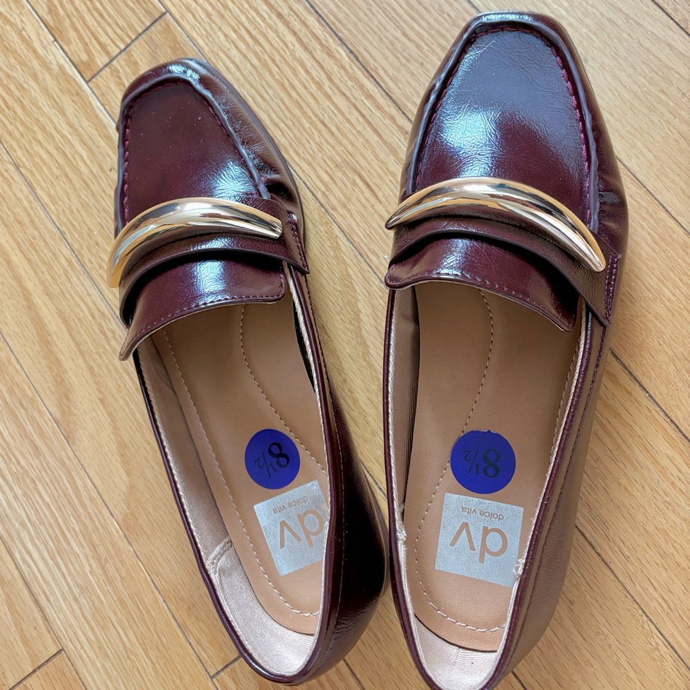 DV by Dolce Vita Women's Burgundy Loafers with Gold Accent Size 8.5